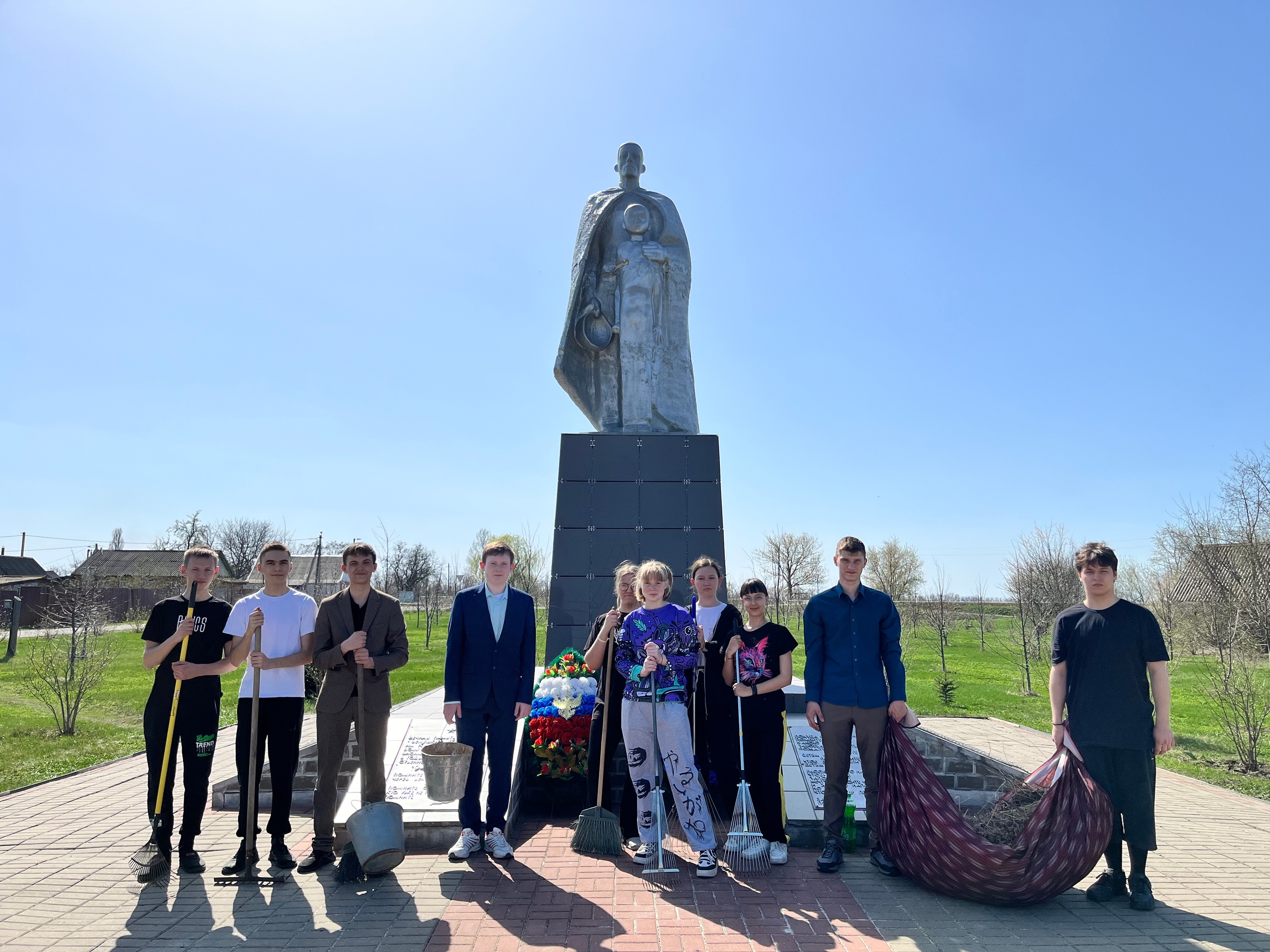 Всероссийский день заботы о памятниках истории и культуры.