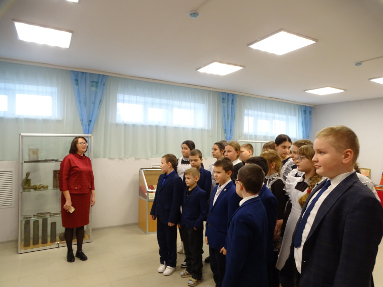 Экскурсия в музей Малакеевской средней школы..