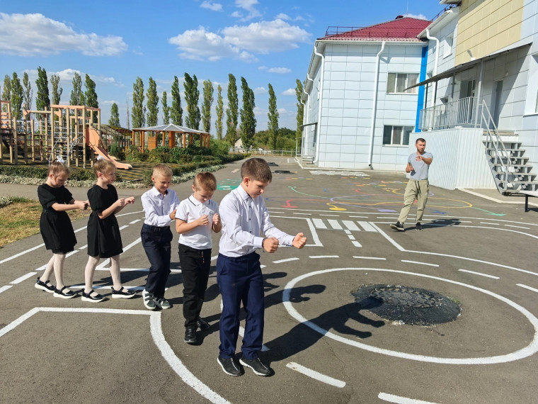 "Берегись автомобиля"..